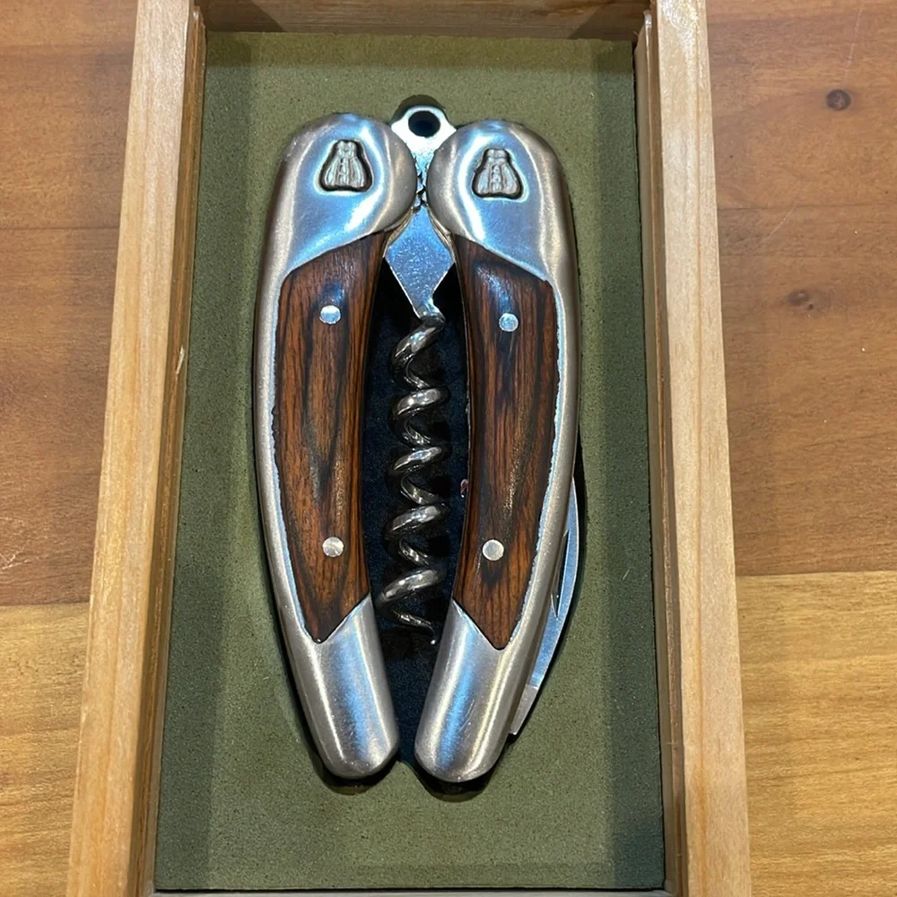 Laguiole wine opener corkscrew new with box